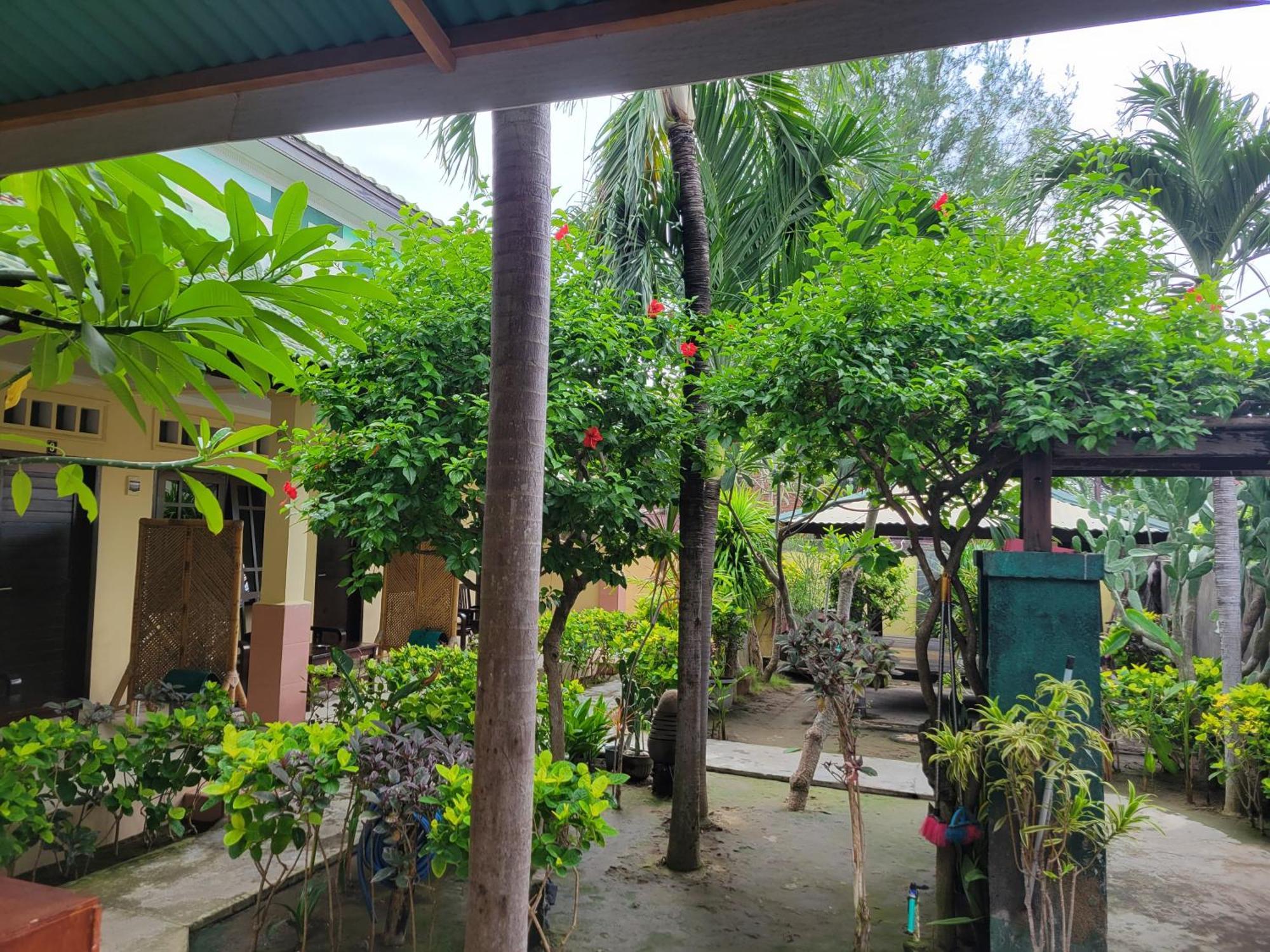 Koi Gili Guest House Gili Trawangan Luaran gambar