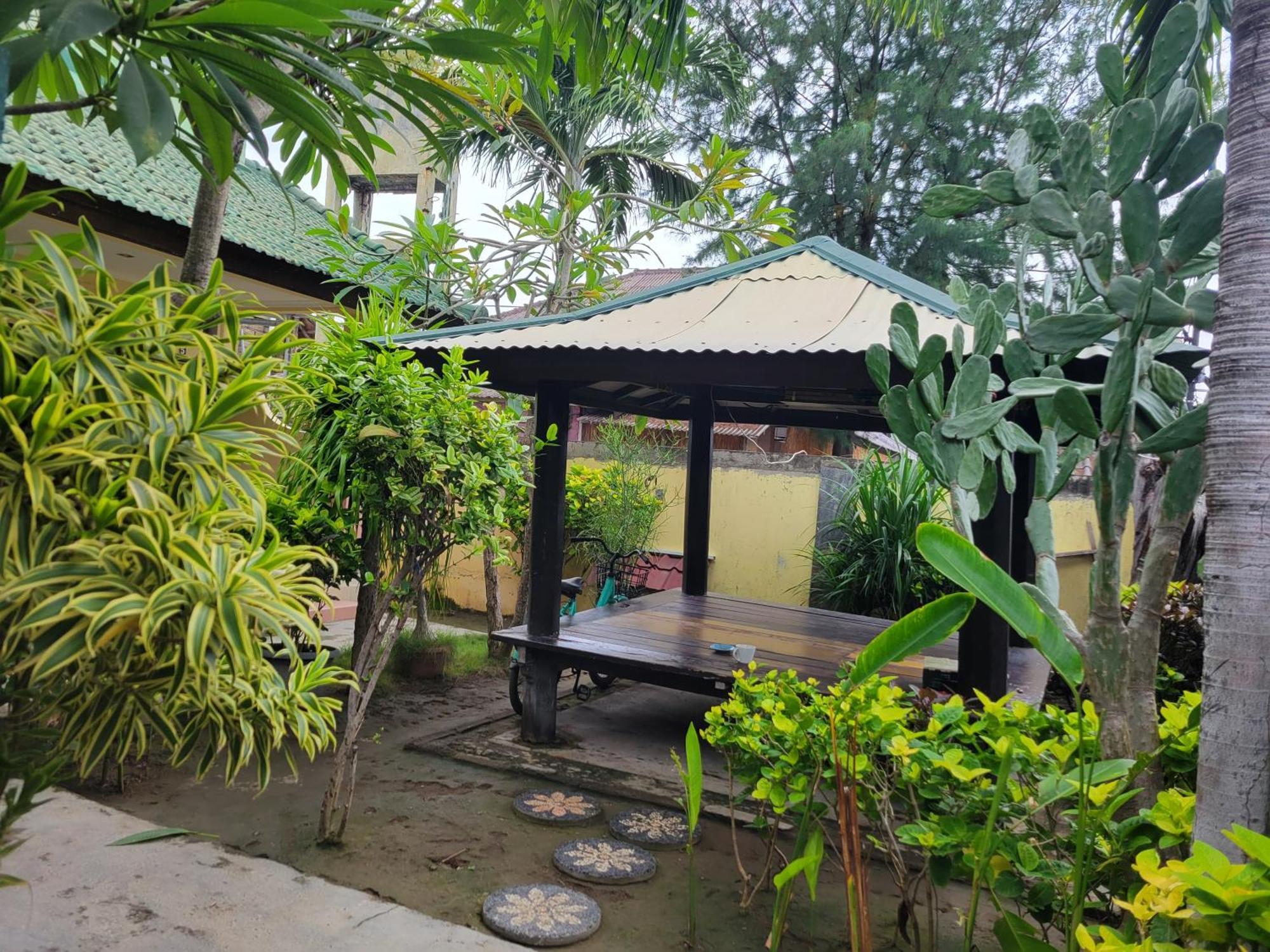 Koi Gili Guest House Gili Trawangan Luaran gambar